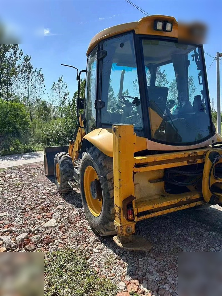 JCB 3CX - Екскаватор-навантажувач: фото 4 JCB 3CX - Екскаватор-навантажувач: фото 4