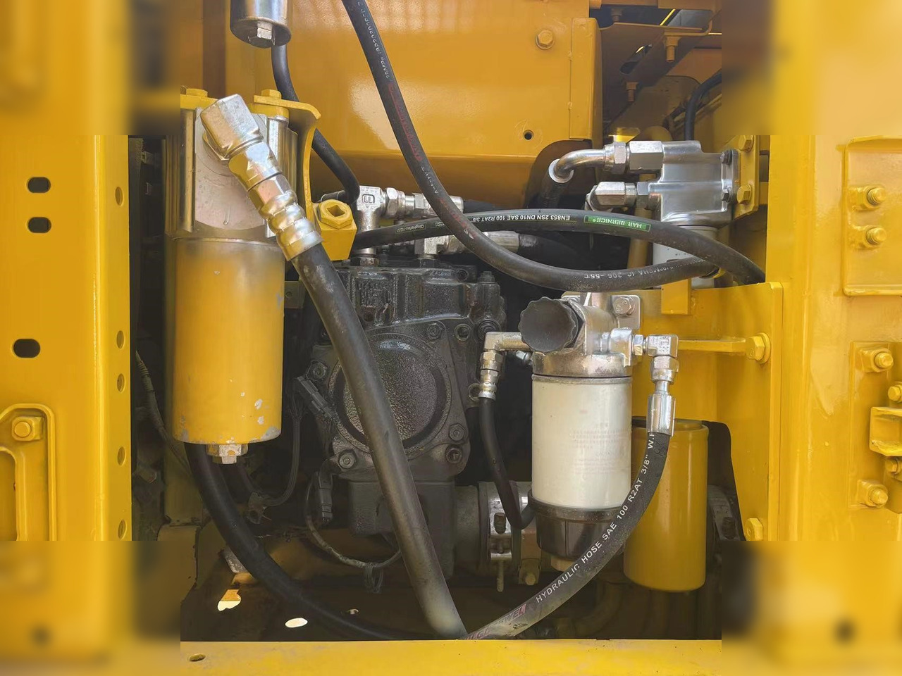 Гусеничний екскаватор KOMATSU PC120-8: фото 6