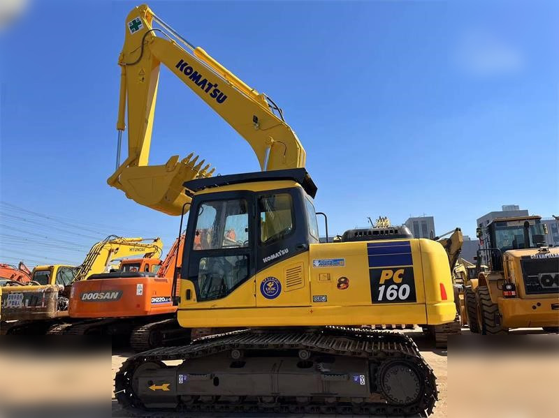 KOMATSU PC160 LC-7 - Гусеничний екскаватор: фото 1 KOMATSU PC160 LC-7 - Гусеничний екскаватор: фото 1