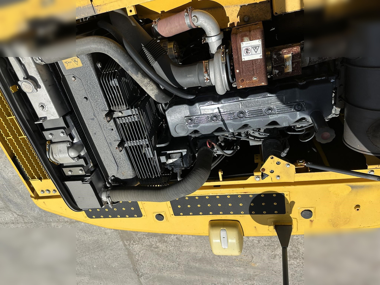 KOMATSU PC200-8 - Гусеничний екскаватор: фото 5 KOMATSU PC200-8 - Гусеничний екскаватор: фото 5