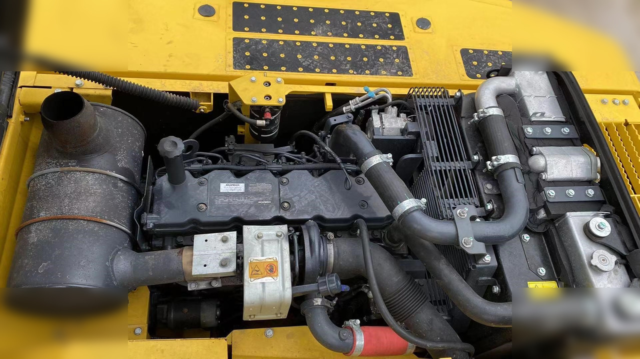 Гусеничний екскаватор KOMATSU PC220-8: фото 8
