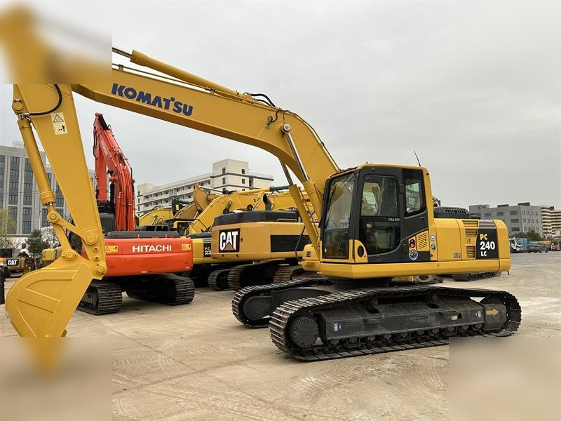 KOMATSU PC240 LC-8 - Гусеничний екскаватор: фото 4 KOMATSU PC240 LC-8 - Гусеничний екскаватор: фото 4