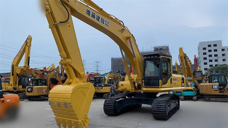 KOMATSU PC300-8M0 - Гусеничний екскаватор: фото 3 KOMATSU PC300-8M0 - Гусеничний екскаватор: фото 3