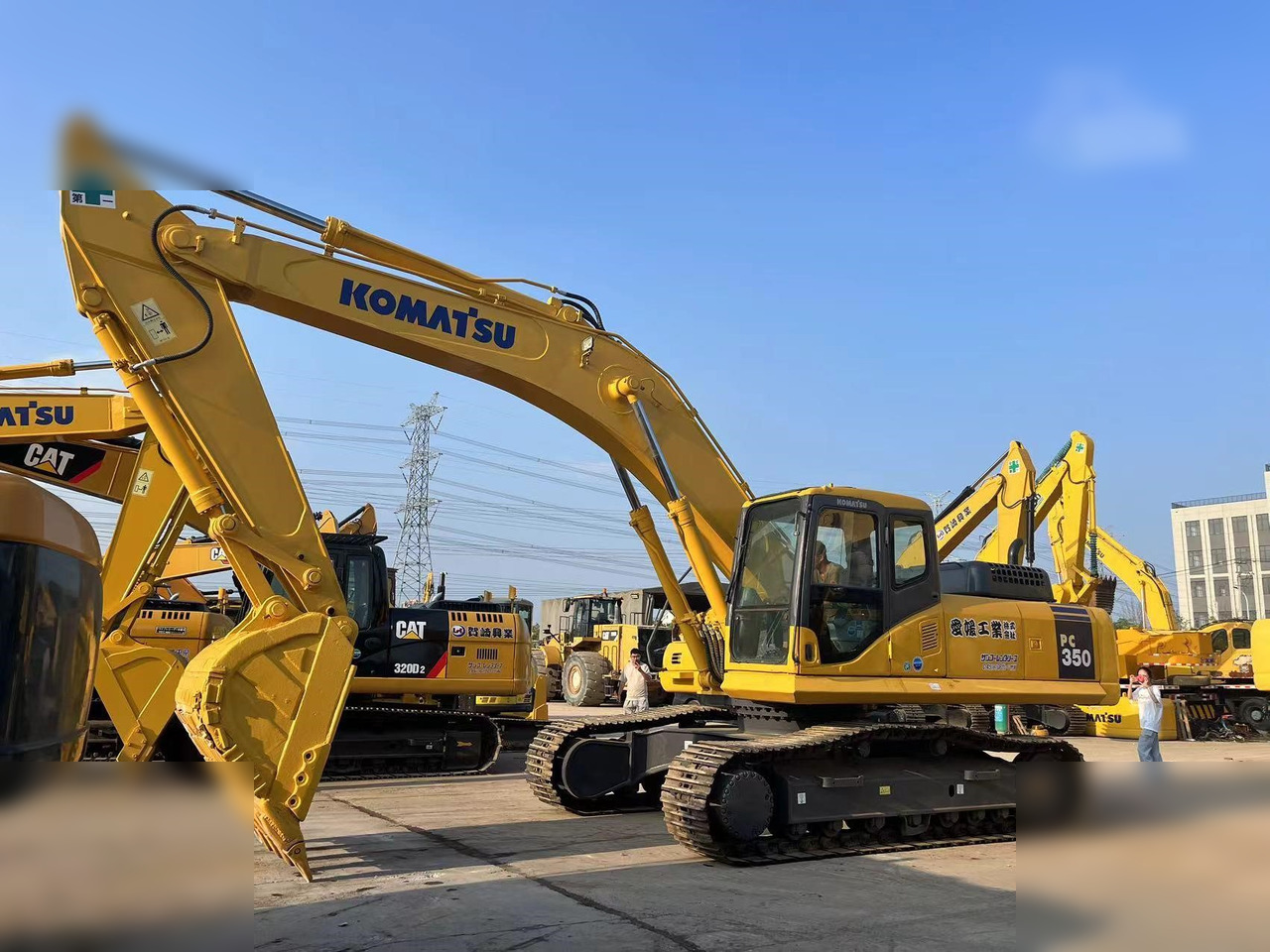 KOMATSU PC350-7 - Гусеничний екскаватор: фото 2 KOMATSU PC350-7 - Гусеничний екскаватор: фото 2