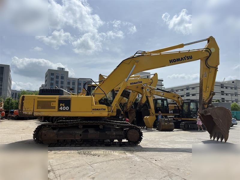 KOMATSU PC400-8 - Гусеничний екскаватор: фото 1 KOMATSU PC400-8 - Гусеничний екскаватор: фото 1