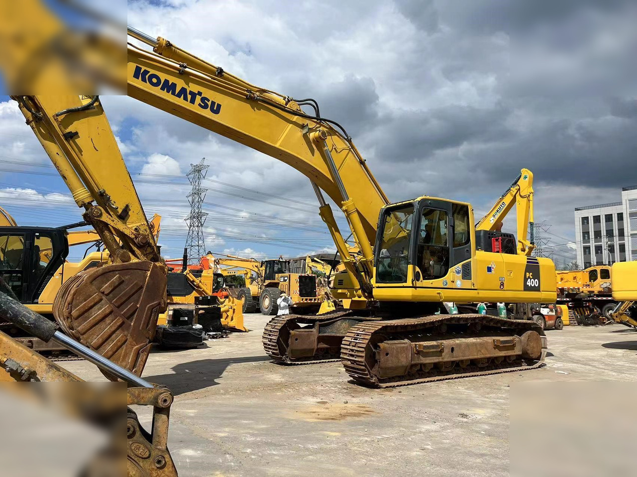 KOMATSU PC400-8R - Гусеничний екскаватор: фото 2 KOMATSU PC400-8R - Гусеничний екскаватор: фото 2