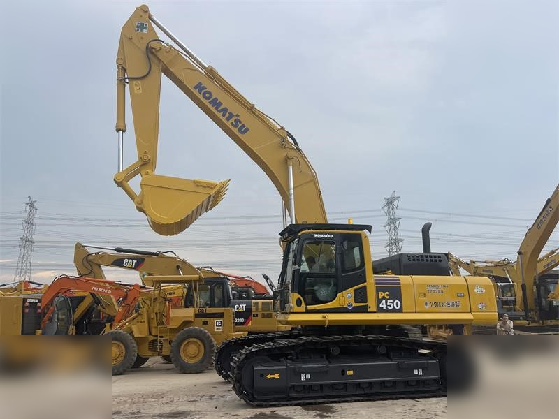 KOMATSU PC450-8 - Гусеничний екскаватор: фото 4 KOMATSU PC450-8 - Гусеничний екскаватор: фото 4