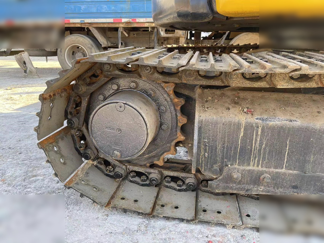 KOMATSU PC55MR-2 - Міні-екскаватор: фото 3 KOMATSU PC55MR-2 - Міні-екскаватор: фото 3