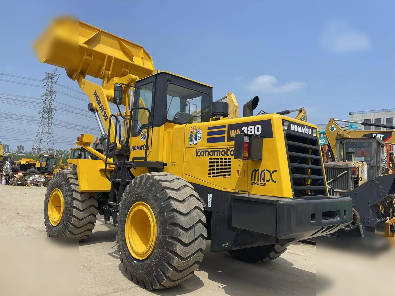 KOMATSU WA380-3 - Колісний навантажувач: фото 3 KOMATSU WA380-3 - Колісний навантажувач: фото 3