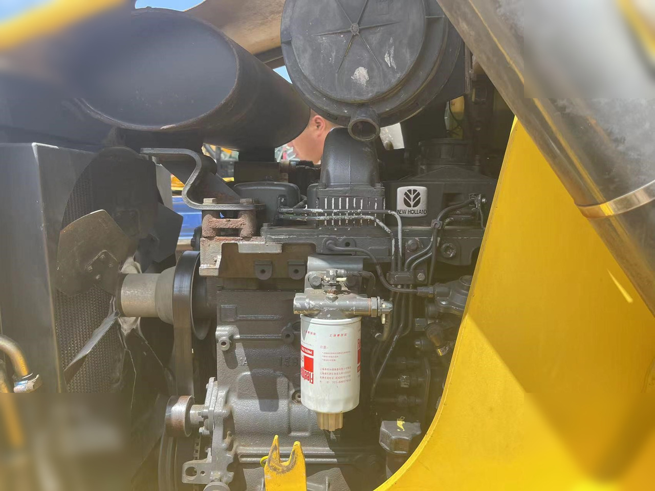 Екскаватор-навантажувач NEW HOLLAND LB95B-4PT: фото 9