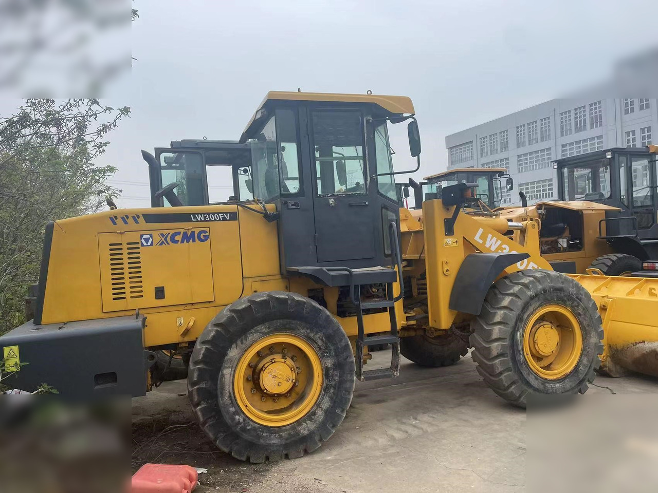 XCMG LW300F - Колісний навантажувач: фото 2 XCMG LW300F - Колісний навантажувач: фото 2