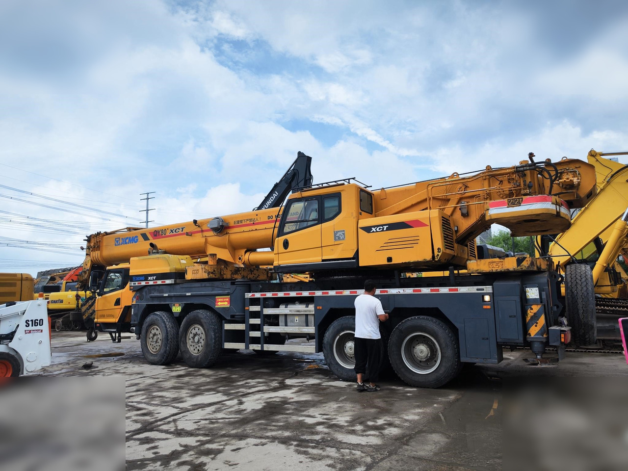 XCMG QY80XCT - Автокран: фото 2 XCMG QY80XCT - Автокран: фото 2