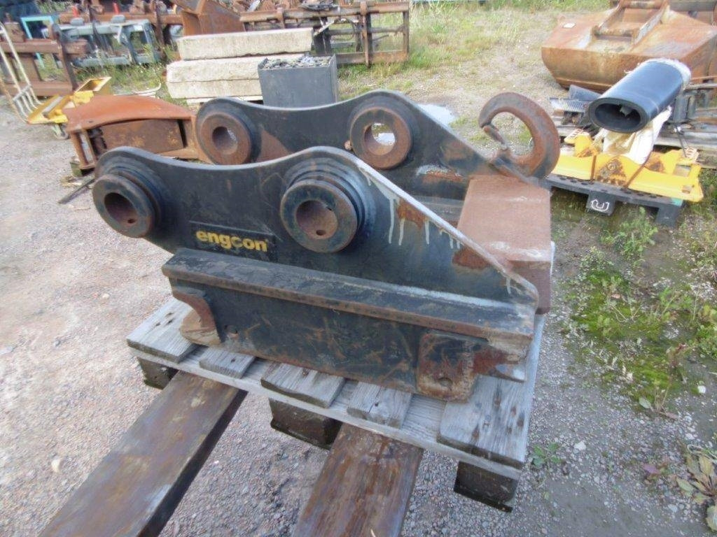 Engcon snabbfäste till Hitachi 210 - Зчіпний пристрій в категорії Будівельна техніка: фото 2 Engcon snabbfäste till Hitachi 210 - Зчіпний пристрій в категорії Будівельна техніка: фото 2