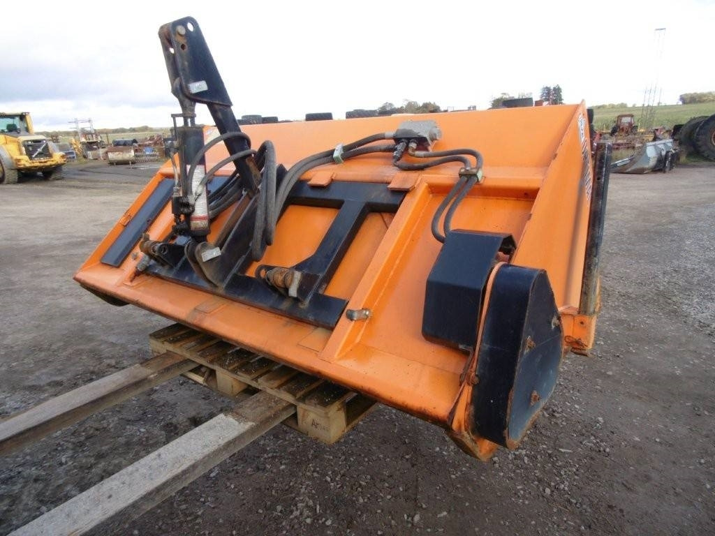 Trejon trejon - Розкидач піску і cолі: фото 2 Trejon trejon - Розкидач піску і cолі: фото 2