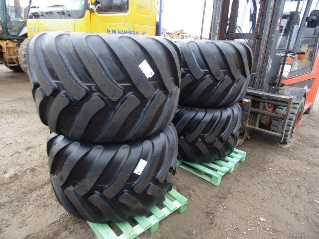 Trelleborg Twin 428 710-40-22,5 med fälg - Колесо в категорії Інша техніка: фото 2 Trelleborg Twin 428 710-40-22,5 med fälg - Колесо в категорії Інша техніка: фото 2