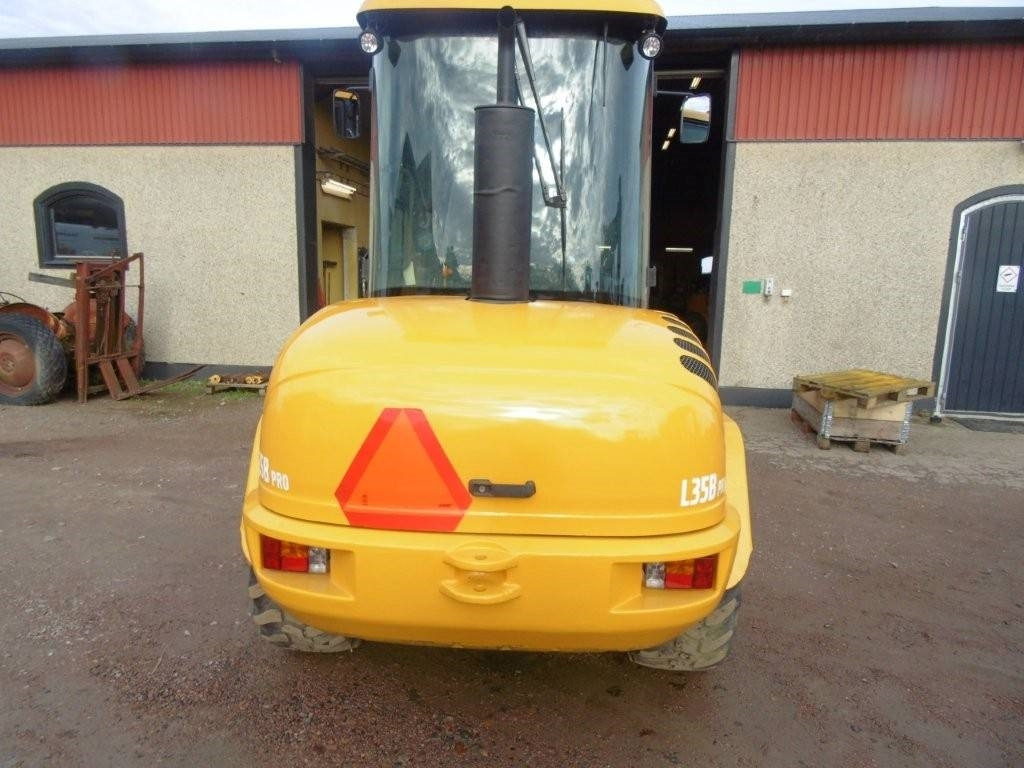 Volvo L 35 - Колісний навантажувач: фото 3 Volvo L 35 - Колісний навантажувач: фото 3