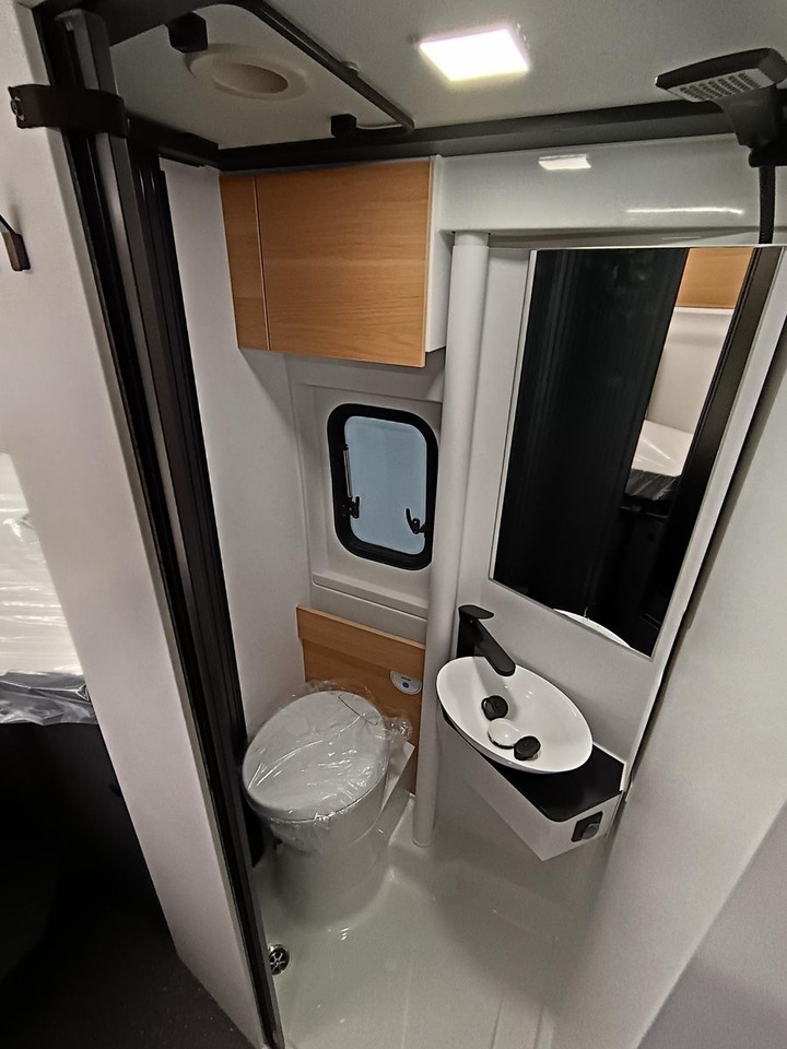 Adria Twin "60Y" 640 SLB*180 PS*4,25t MAXI*COMBI D 6E* в лізинг Adria Twin "60Y" 640 SLB*180 PS*4,25t MAXI*COMBI D 6E*: фото 16