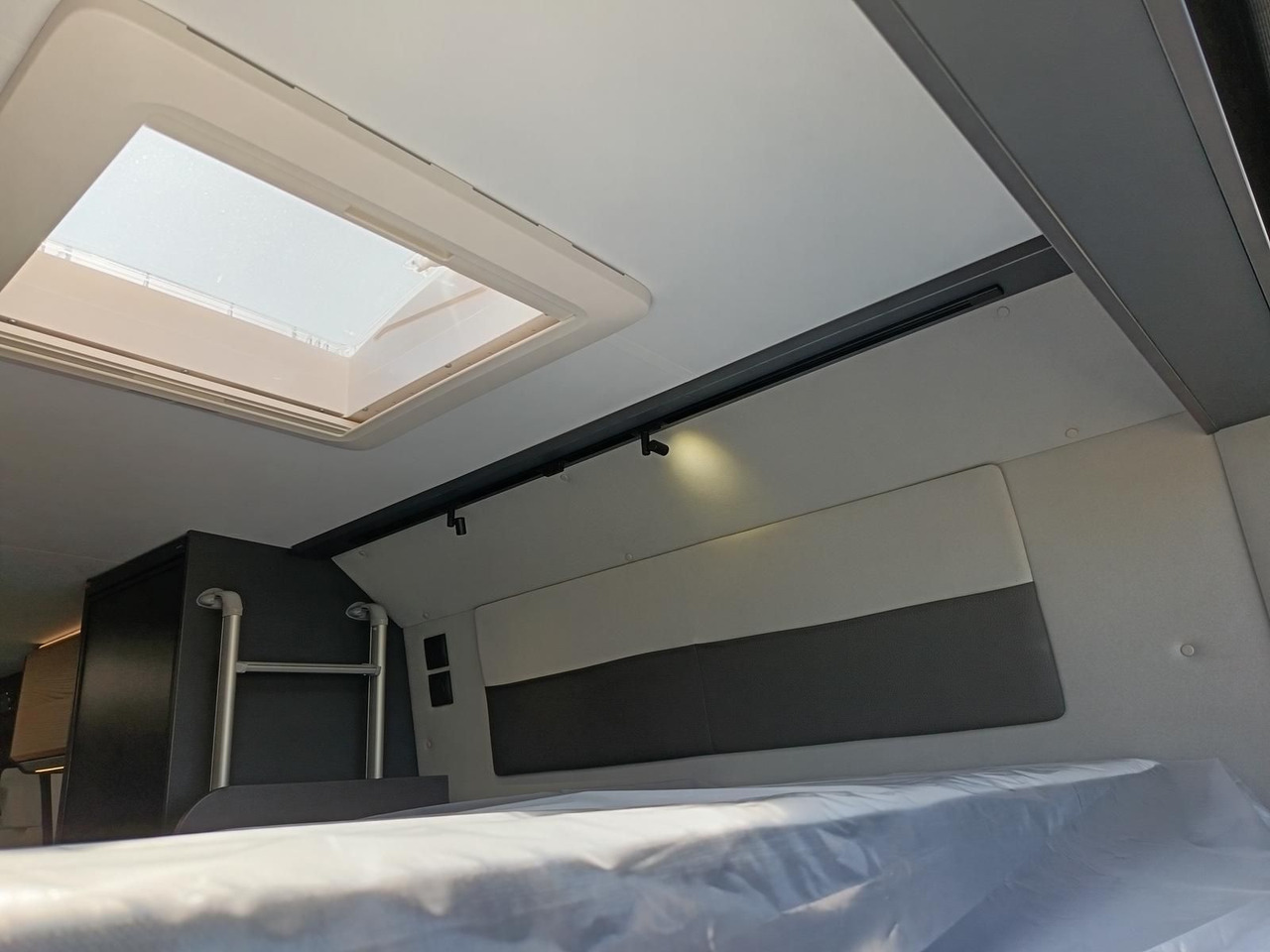 Кастенваген Adria Twin Twin 600 SPB Family*SAFETY+STYLE*DAB*SOFORT: фото 9