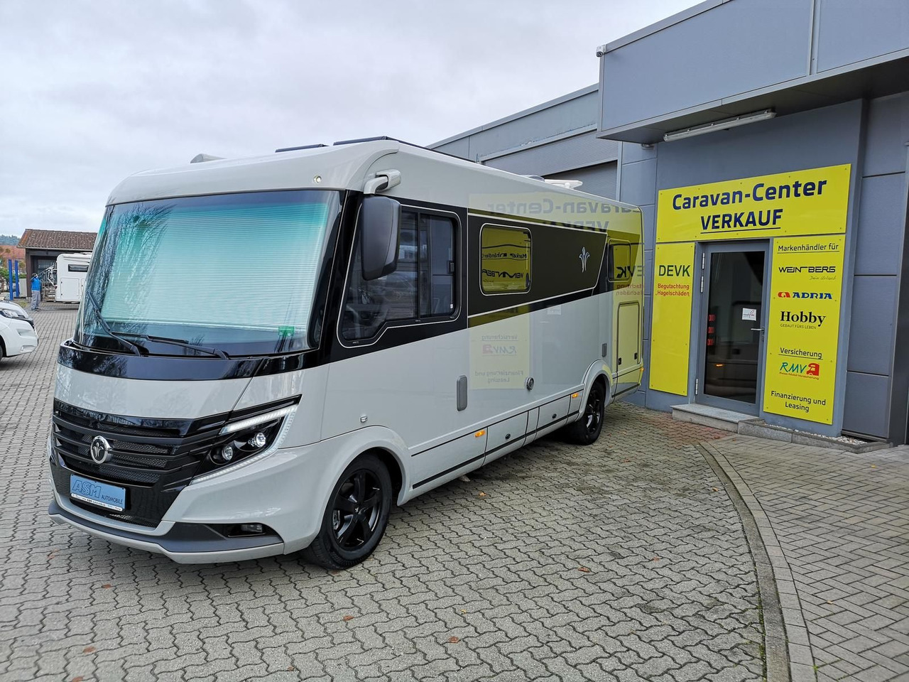 Niesmann + Bischoff iSmove 6.9 E 132 kW+AHK+SOLAR+ALDE+KLIMA+NAVI - Інтегрований автобудинок: фото 2 Niesmann + Bischoff iSmove 6.9 E 132 kW+AHK+SOLAR+ALDE+KLIMA+NAVI - Інтегрований автобудинок: фото 2
