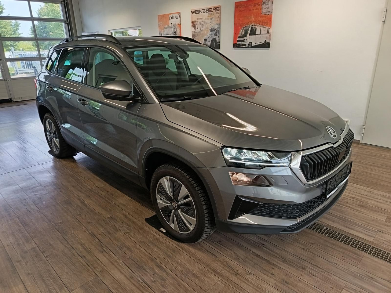 Skoda Karoq Style 1,5TSI DSG*AHK-VORBER*NAVI*LED*R-KAM - Позашляховик: фото 3 Skoda Karoq Style 1,5TSI DSG*AHK-VORBER*NAVI*LED*R-KAM - Позашляховик: фото 3