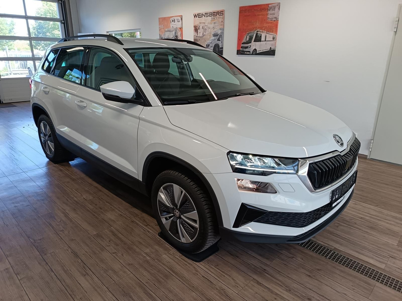 Skoda Karoq Style 1,5TSI DSG*AHK-VORBER*NAVI*LED*R-KAM - Позашляховик: фото 3 Skoda Karoq Style 1,5TSI DSG*AHK-VORBER*NAVI*LED*R-KAM - Позашляховик: фото 3