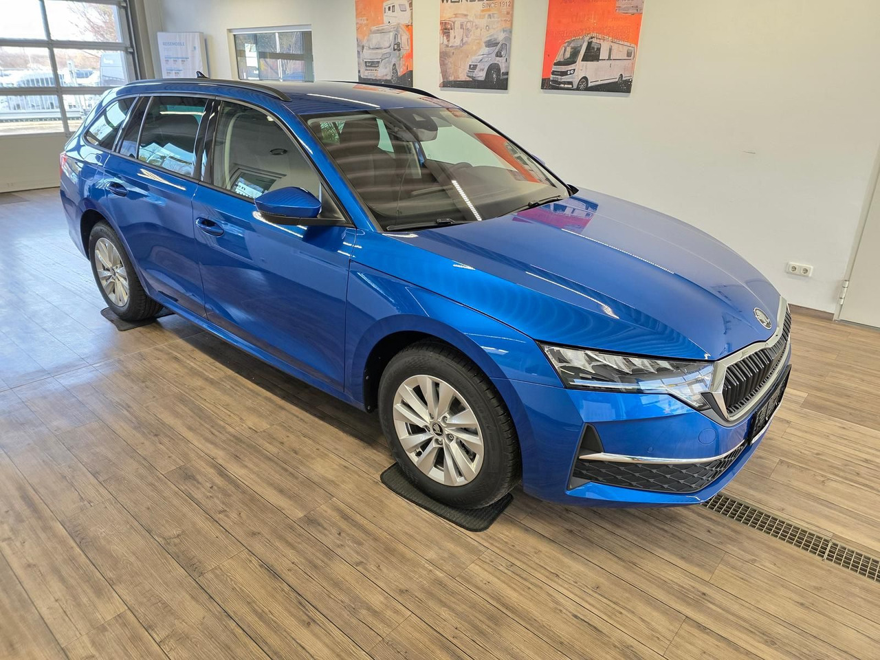 Skoda Octavia Combi Selection DSG*AHK*WINTERPAKET*LED* - Універсал: фото 3 Skoda Octavia Combi Selection DSG*AHK*WINTERPAKET*LED* - Універсал: фото 3
