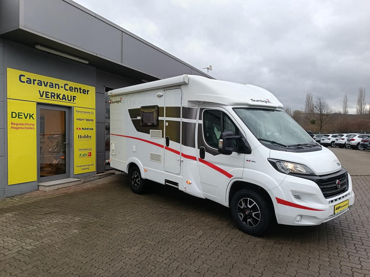 Sunlight T 58*MARKISE*SOLAR*SAT*TV*ROLLER TRÄGER - Напівінтегрований автобудинок: фото 2 Sunlight T 58*MARKISE*SOLAR*SAT*TV*ROLLER TRÄGER - Напівінтегрований автобудинок: фото 2