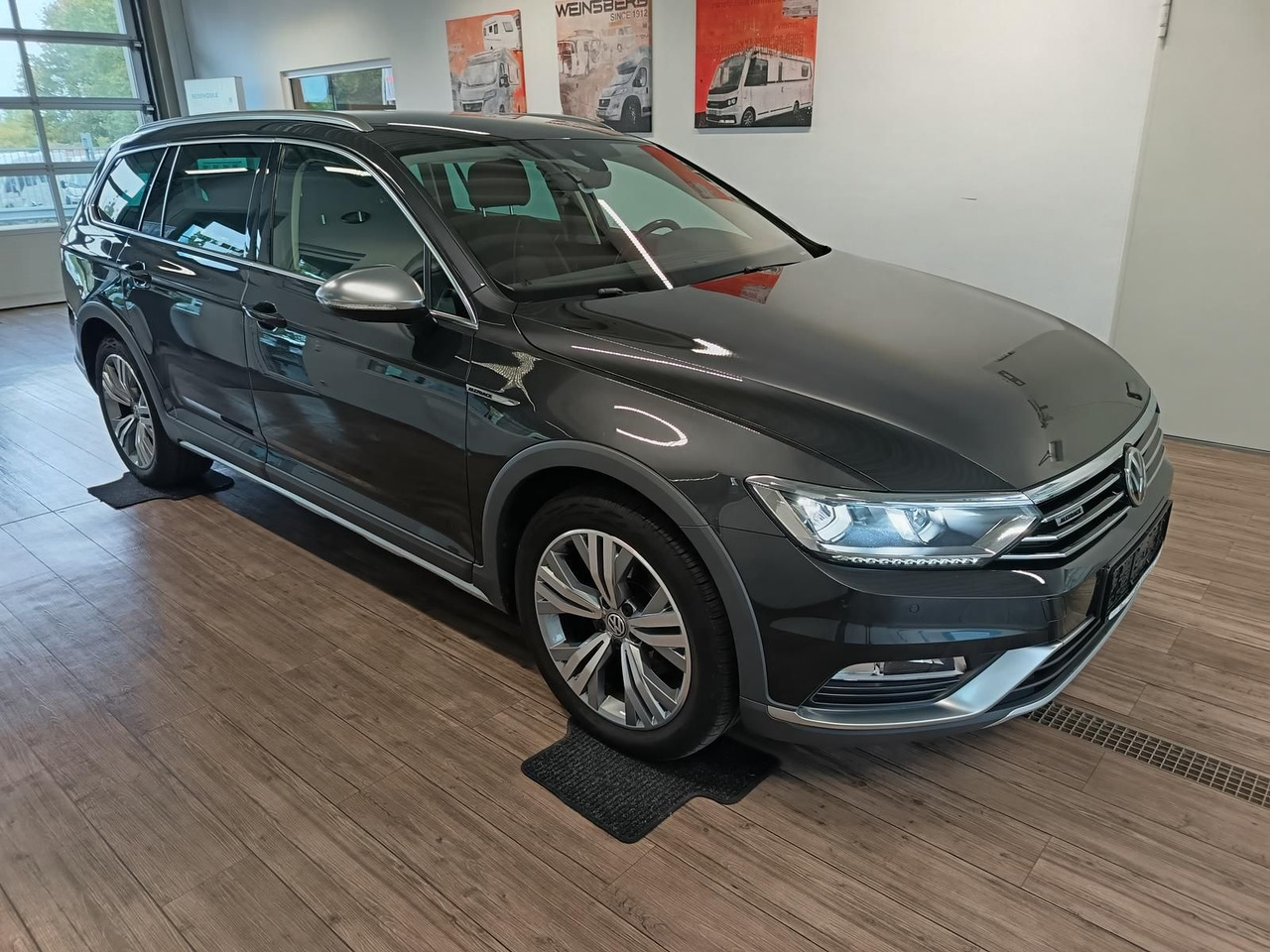 Volkswagen Passat Alltrack 2,0TDI DSG 4x4*360°*NAVI*ACC*LED - Універсал: фото 3 Volkswagen Passat Alltrack 2,0TDI DSG 4x4*360°*NAVI*ACC*LED - Універсал: фото 3