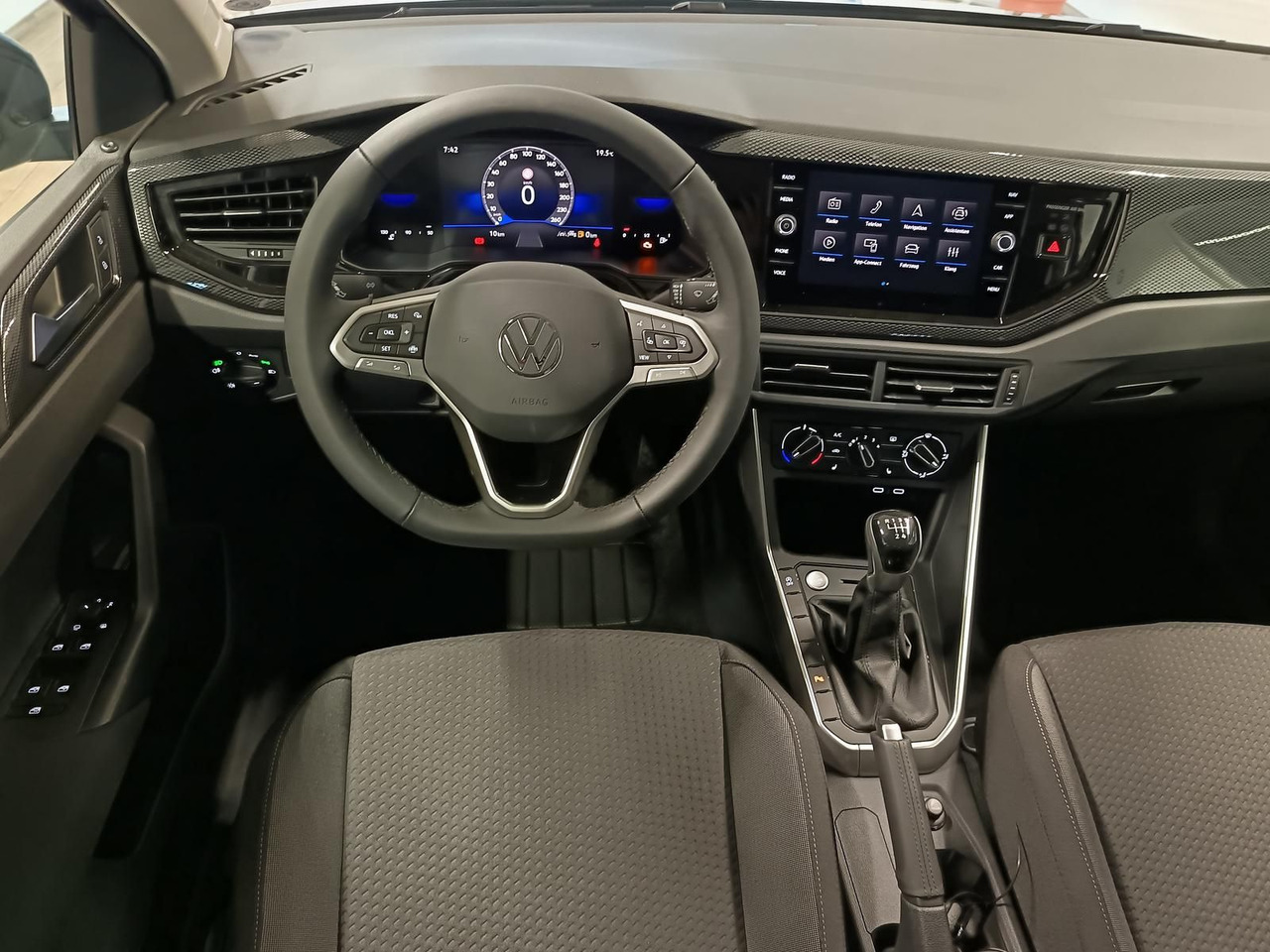 Легковий автомобіль Volkswagen Polo Life 1.0 TSI 70 kW*LED*R-KAM*TEMP*PDC*SHZ*: фото 7
