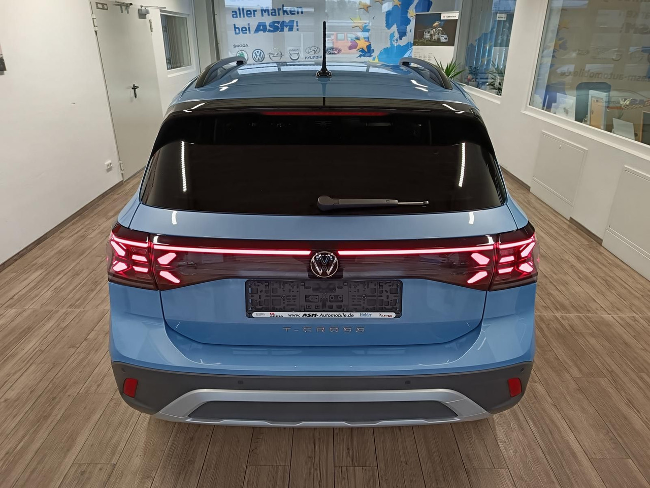Volkswagen T-Cross Life 1.5 TSI DSG*AHK*MATRIX LED*ACC*SHZ* - Позашляховик: фото 5 Volkswagen T-Cross Life 1.5 TSI DSG*AHK*MATRIX LED*ACC*SHZ* - Позашляховик: фото 5