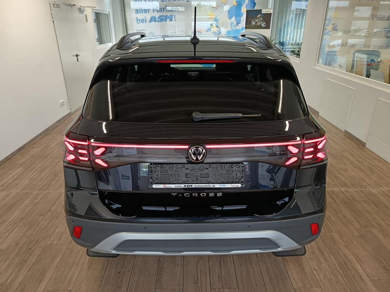 Volkswagen T-Cross Life 1.5 TSI DSG*AHK*MATRIX LED*ACC*SHZ* - Позашляховик: фото 5 Volkswagen T-Cross Life 1.5 TSI DSG*AHK*MATRIX LED*ACC*SHZ* - Позашляховик: фото 5