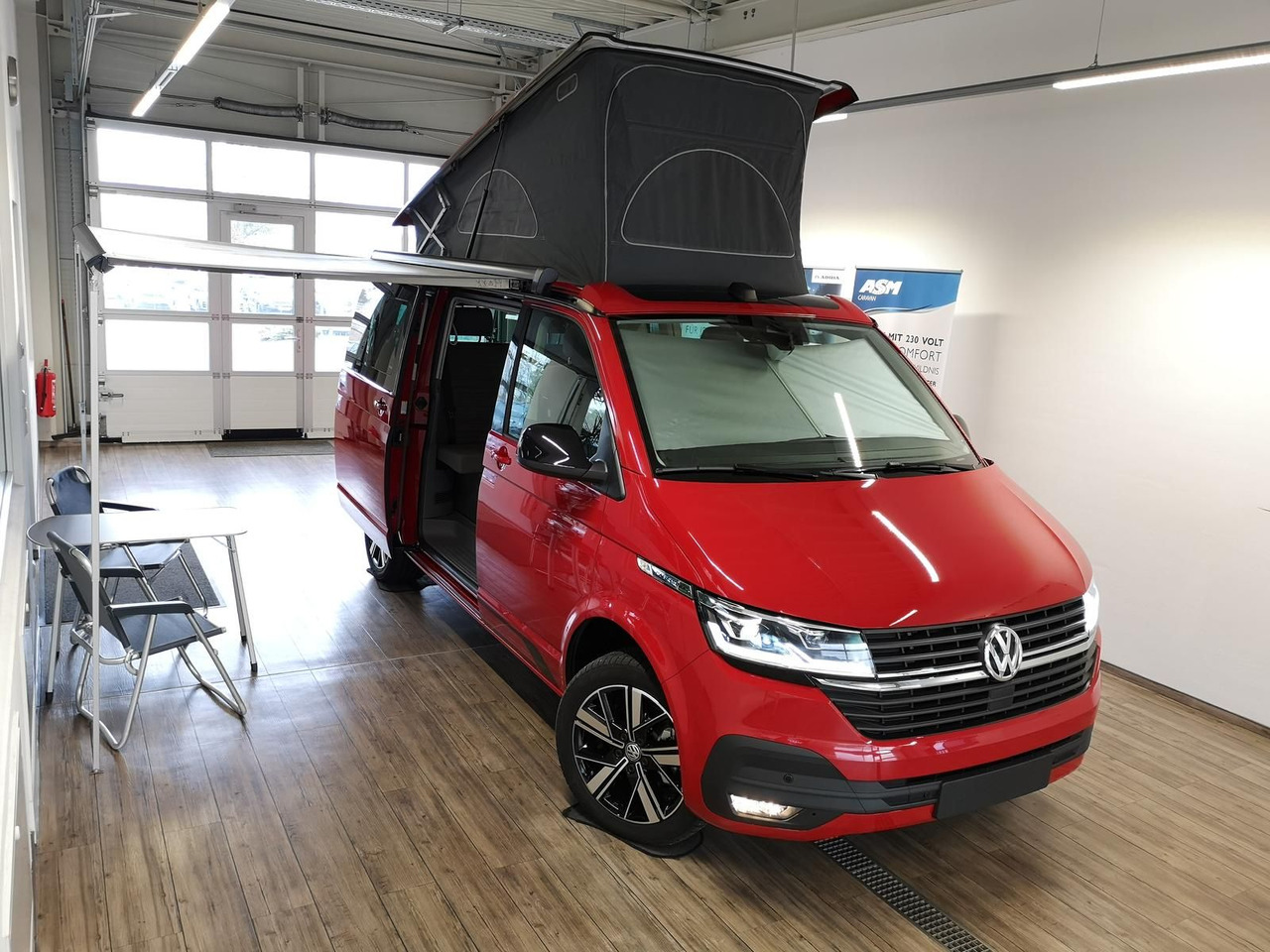 Volkswagen T6.1 California Coast DSG*SONDERZINSAKTION 3,99% - Пасажирський фургон: фото 2 Volkswagen T6.1 California Coast DSG*SONDERZINSAKTION 3,99% - Пасажирський фургон: фото 2