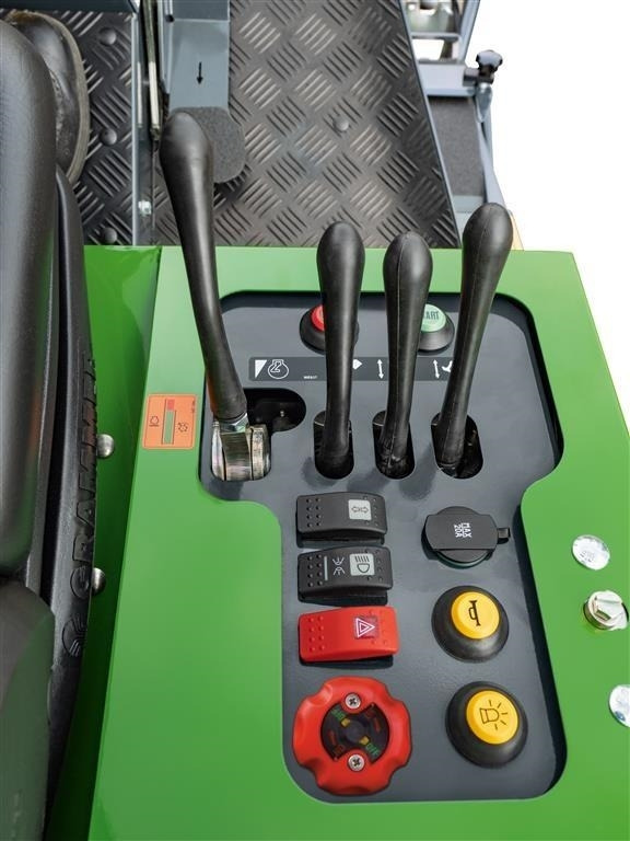 Amazone Profihopper 4WDi 1250 Smartline - Газонокосарка: фото 2 Amazone Profihopper 4WDi 1250 Smartline - Газонокосарка: фото 2
