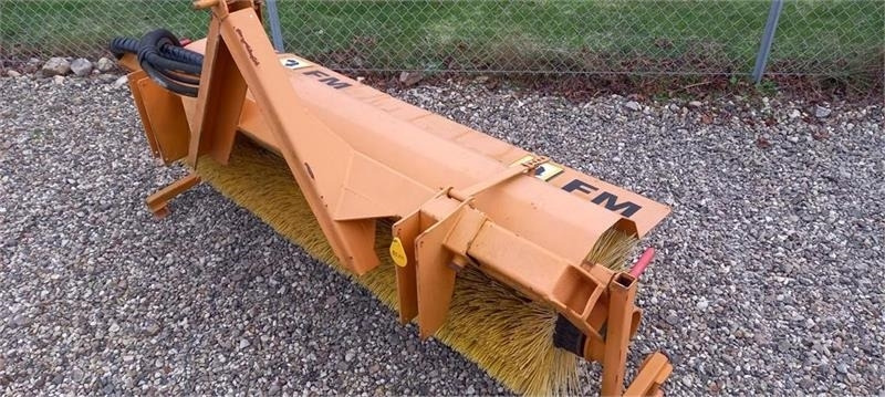 FM 180Cm Hydraulisk træk. - Щітка дорожня: фото 3 FM 180Cm Hydraulisk træk. - Щітка дорожня: фото 3
