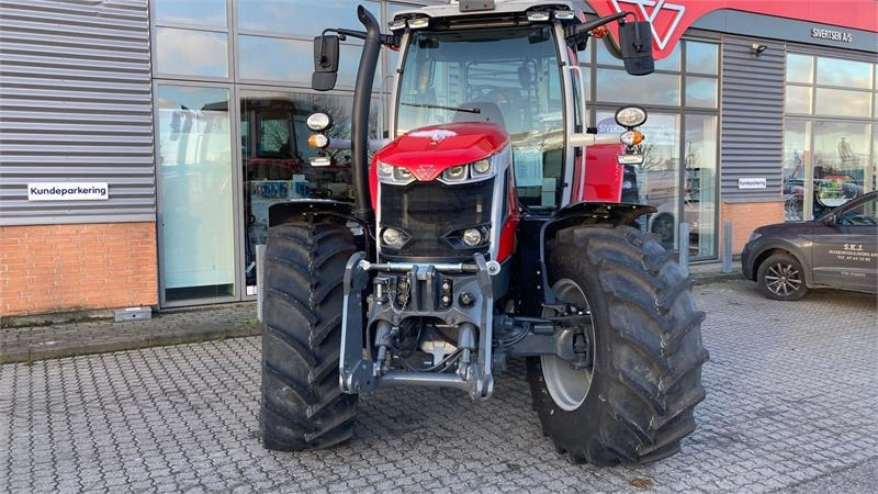 Massey Ferguson 6S.165 Dyna 6 Exclusive - Трактор: фото 3 Massey Ferguson 6S.165 Dyna 6 Exclusive - Трактор: фото 3