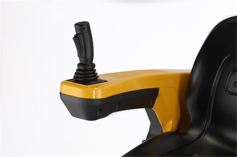 Газонокосарка Stiga Gyro 900e "Elektrisk" 125 cm Combi klipper: фото 7 Газонокосарка Stiga Gyro 900e "Elektrisk" 125 cm Combi klipper: фото 7