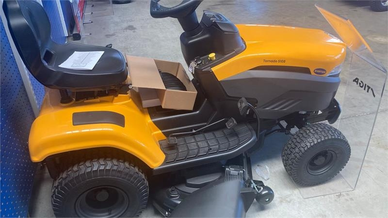 Stiga Tornado 5108 - Комунальний трактор: фото 3 Stiga Tornado 5108 - Комунальний трактор: фото 3