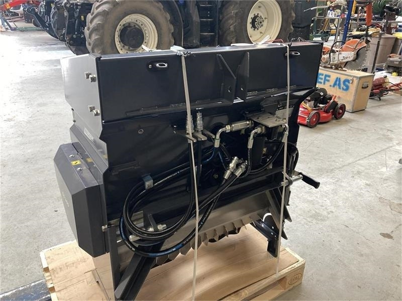 Timan CS-200 Combi spreder til traktor 300 liter - Розкидач піску і cолі в категорії Комунальна/ Спеціальна техніка: фото 2 Timan CS-200 Combi spreder til traktor 300 liter - Розкидач піску і cолі в категорії Комунальна/ Спеціальна техніка: фото 2