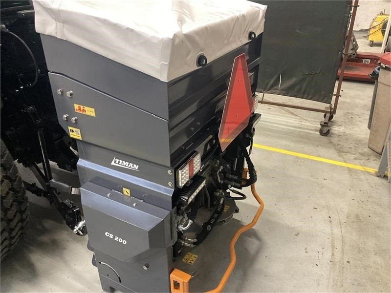 Timan CS-200 Combispreder 300 liter til traktor - Розкидач піску і cолі в категорії Комунальна/ Спеціальна техніка: фото 3 Timan CS-200 Combispreder 300 liter til traktor - Розкидач піску і cолі в категорії Комунальна/ Спеціальна техніка: фото 3