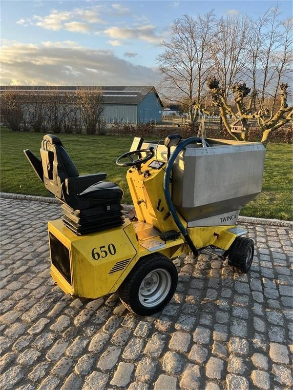 Twinca 650 Fodervogn - Техніка для тваринництва: фото 3 Twinca 650 Fodervogn - Техніка для тваринництва: фото 3