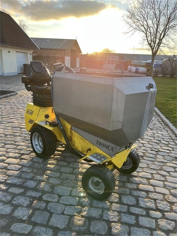 Twinca 650 Fodervogn - Техніка для тваринництва: фото 2 Twinca 650 Fodervogn - Техніка для тваринництва: фото 2