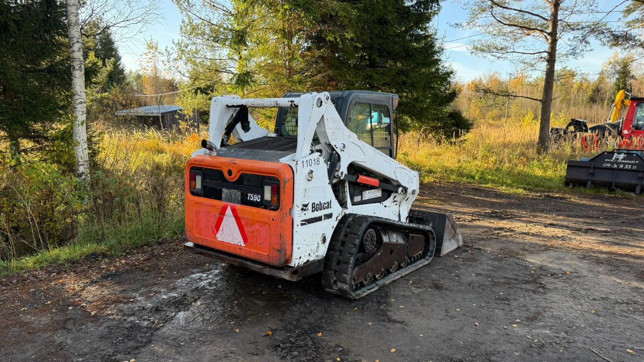Bobcat T590 - Міні-навантажувач: фото 4 Bobcat T590 - Міні-навантажувач: фото 4