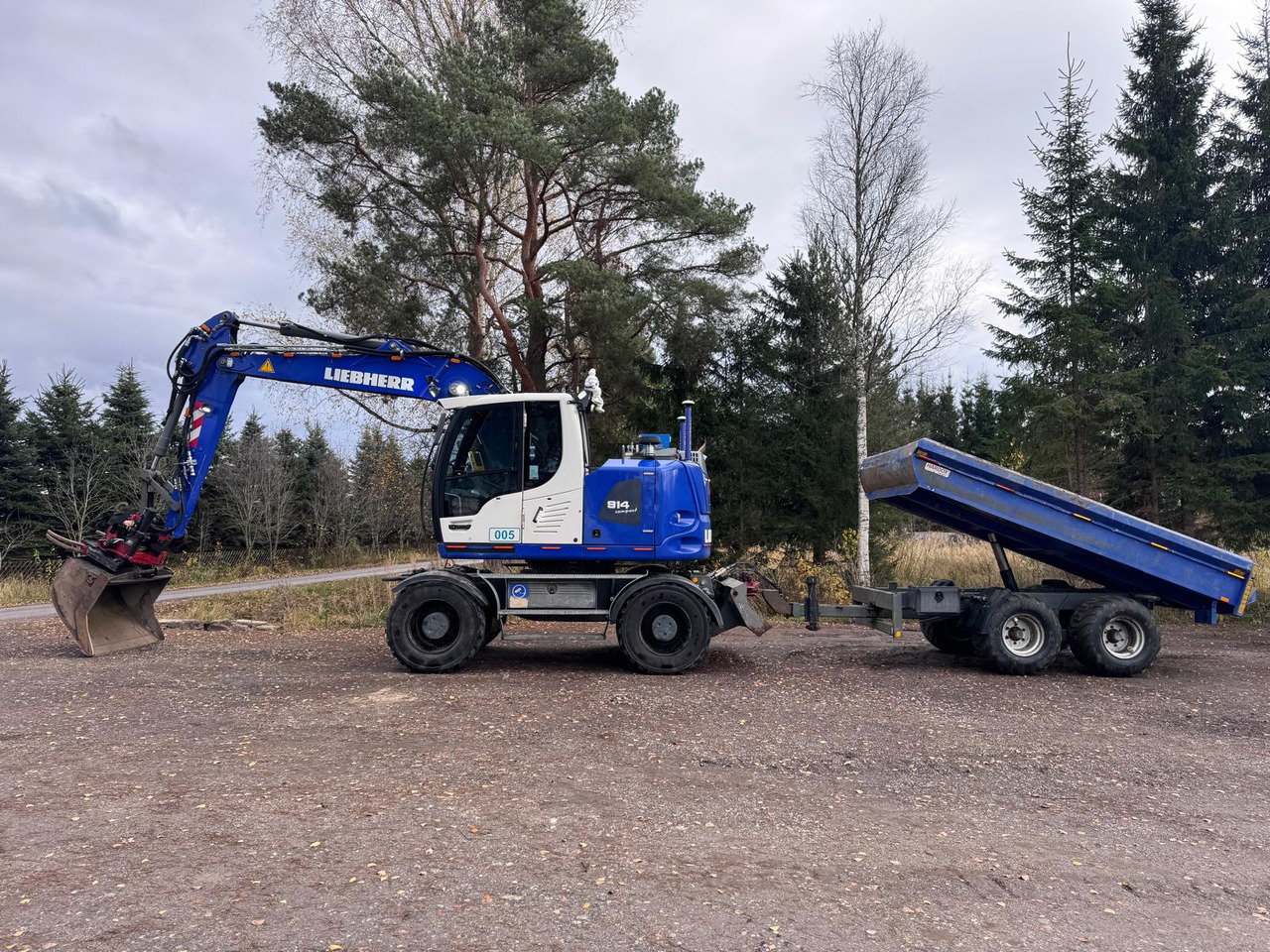 Liebherr A 914 Compact Litronic - Колісний екскаватор: фото 4 Liebherr A 914 Compact Litronic - Колісний екскаватор: фото 4