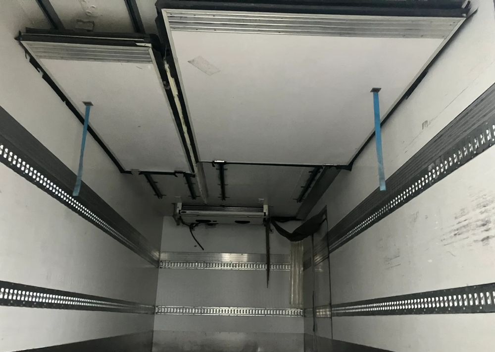 DAF Daf LF 16.250 chłodnia multi temperatura 16 palet - Рефрижератор вантажівка: фото 5 DAF Daf LF 16.250 chłodnia multi temperatura 16 palet - Рефрижератор вантажівка: фото 5