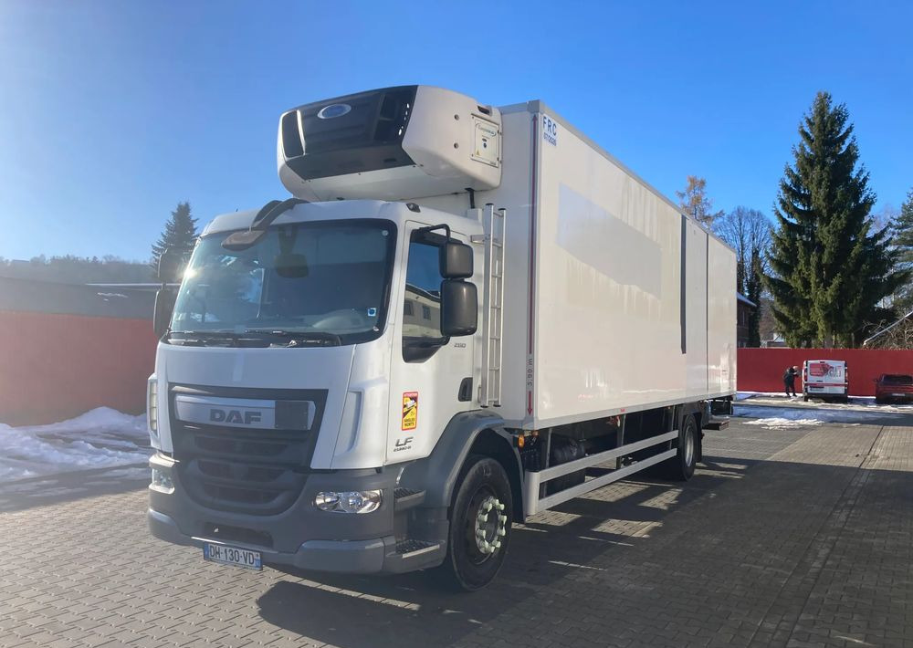 DAF Daf LF 18.280 chłodnia izoterma 22 palety - Рефрижератор вантажівка: фото 1 DAF Daf LF 18.280 chłodnia izoterma 22 palety - Рефрижератор вантажівка: фото 1