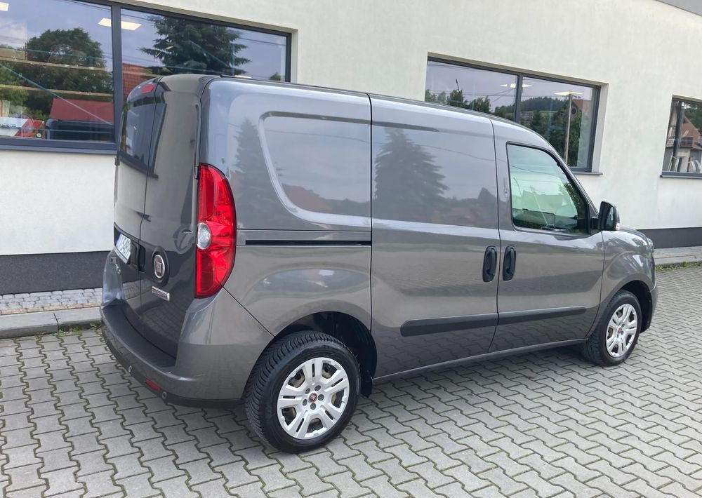 Fiat FIAT DOBLO 3 OSOBOWY krótki parnter berlingo - Суцільнометалевий фургон: фото 4 Fiat FIAT DOBLO 3 OSOBOWY krótki parnter berlingo - Суцільнометалевий фургон: фото 4