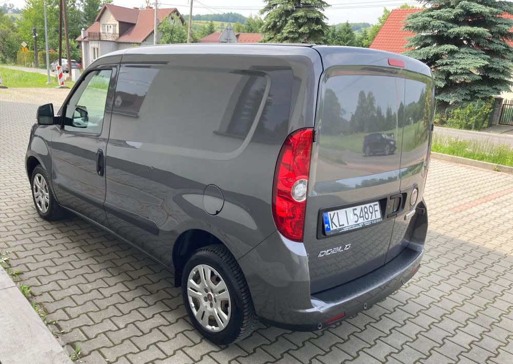 Fiat FIAT DOBLO 3 OSOBOWY krótki parnter berlingo - Суцільнометалевий фургон: фото 3 Fiat FIAT DOBLO 3 OSOBOWY krótki parnter berlingo - Суцільнометалевий фургон: фото 3