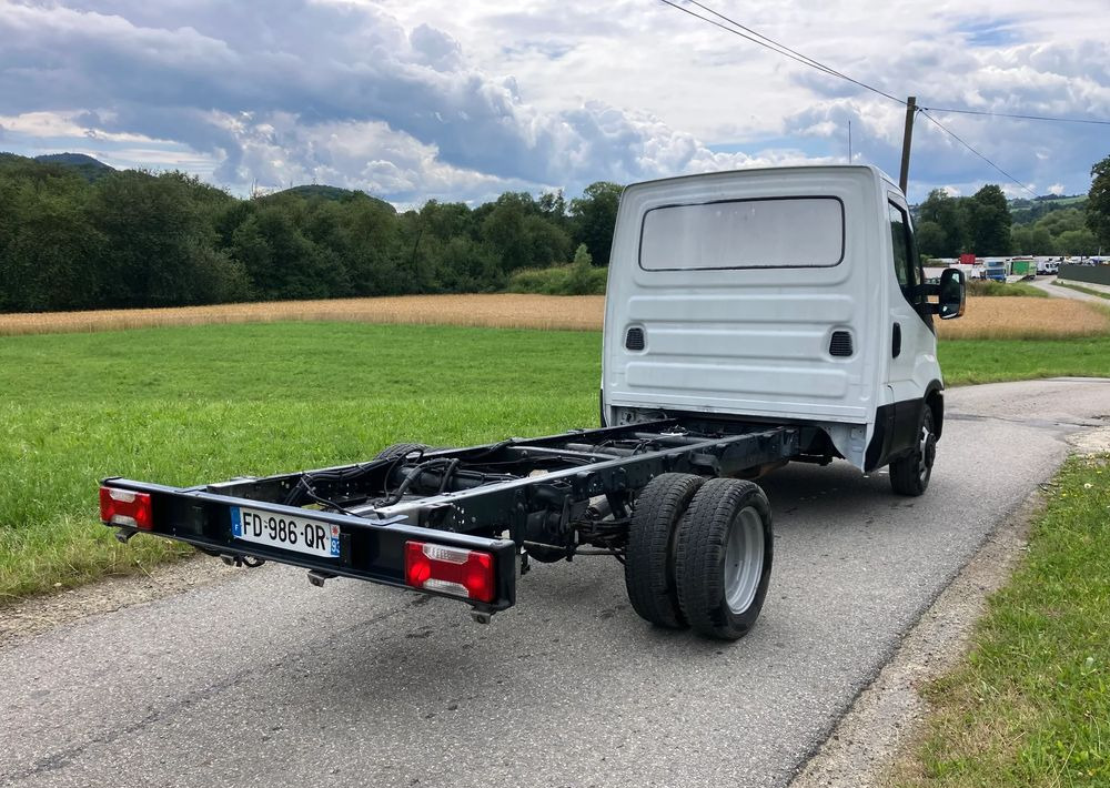 Iveco DAILY 35C14 ramo do zabudowy kiper wywrotka - Вантажівка шасі: фото 3 Iveco DAILY 35C14 ramo do zabudowy kiper wywrotka - Вантажівка шасі: фото 3