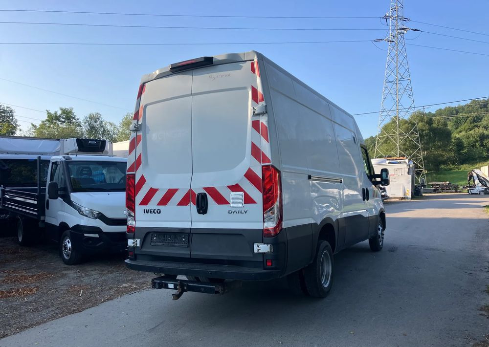 Iveco Daily 35c16 blaszak KLIMA SPROWADZONY serwisówka - Суцільнометалевий фургон: фото 3 Iveco Daily 35c16 blaszak KLIMA SPROWADZONY serwisówka - Суцільнометалевий фургон: фото 3