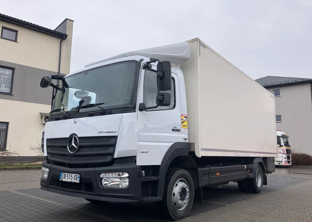Mercedes-Benz ATEGO 1218 KURIERKA KONTENER 15 PALET - Вантажівка з закритим кузовом: фото 1 Mercedes-Benz ATEGO 1218 KURIERKA KONTENER 15 PALET - Вантажівка з закритим кузовом: фото 1